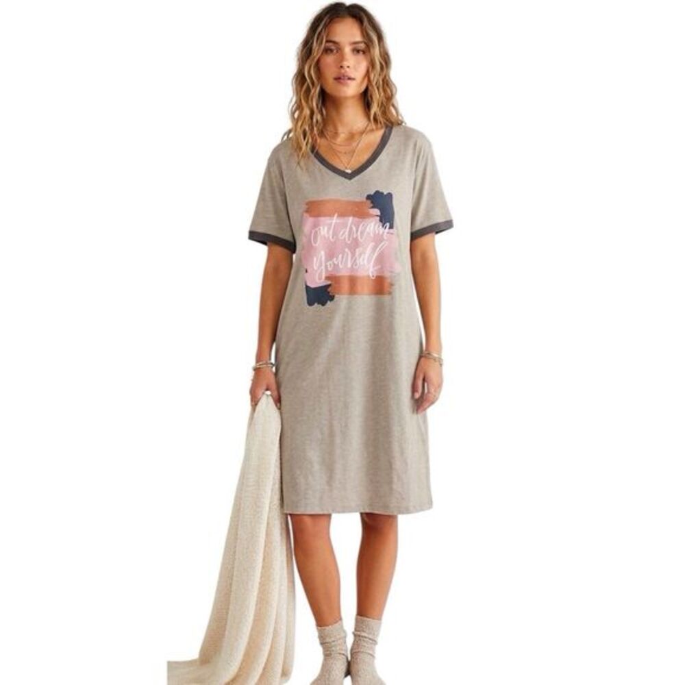 Primitives by Kathy Women’s NightShirt Graphic Out Dream Pajamas Sz Large - XL
